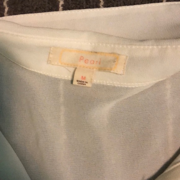 Button down collar top - Picture 3 of 5